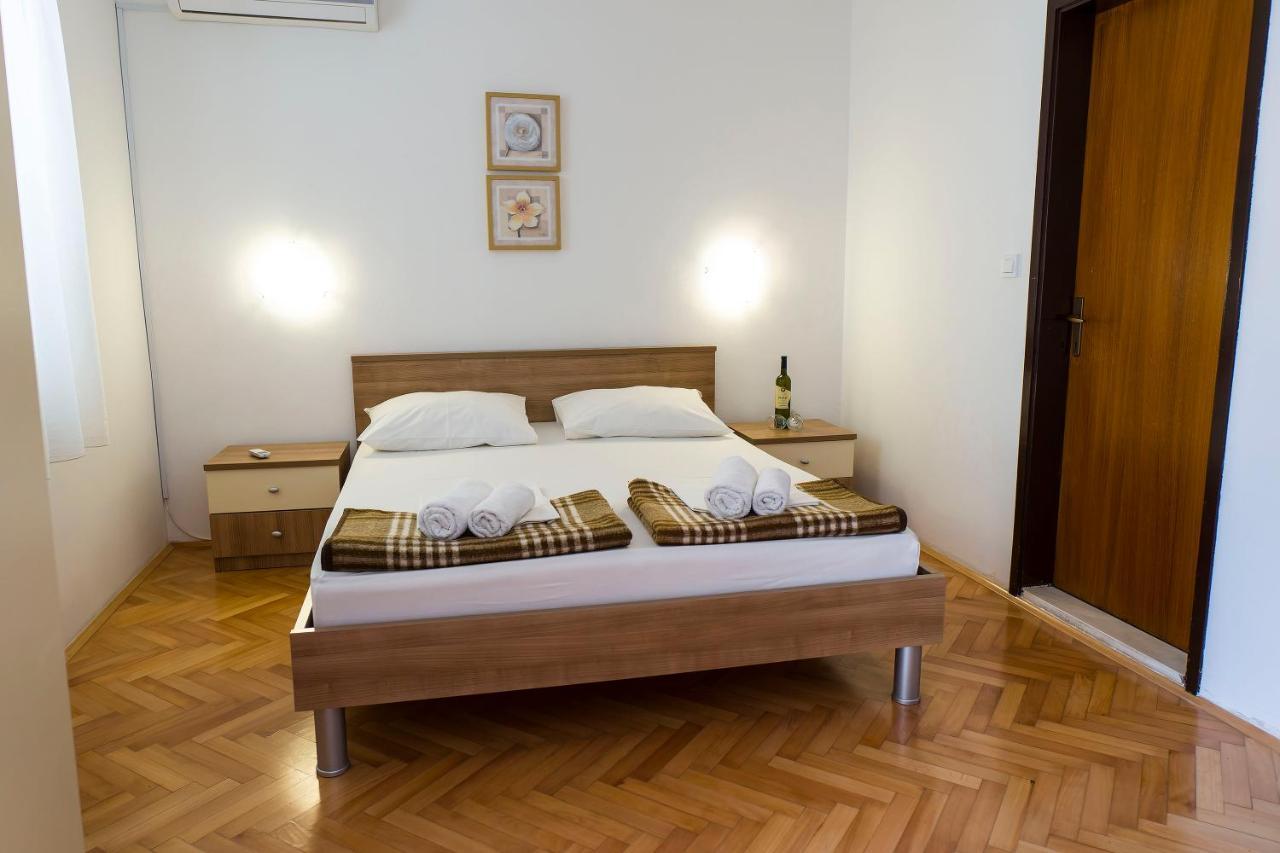 Apartments Victoria Trogir Dış mekan fotoğraf