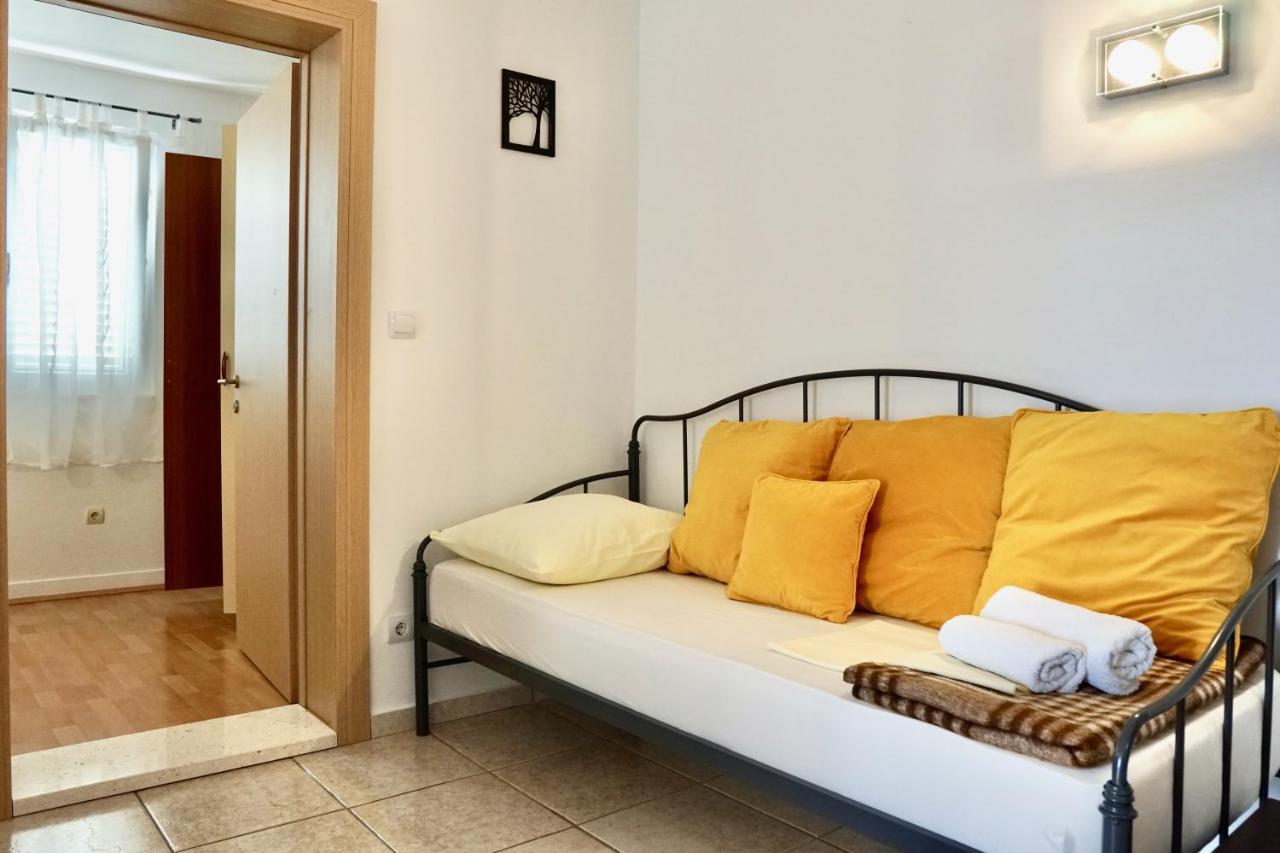 Apartments Victoria Trogir Dış mekan fotoğraf